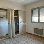 Rent 1 bedroom apartment of 51 m² in Carpentras