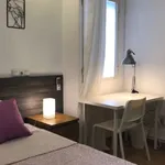 Rent a room of 70 m² in madrid