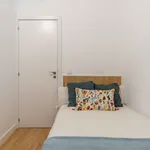 Rent a room in Madrid