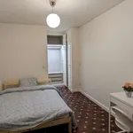 Rent a room in Porto