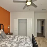 Rent 2 bedroom apartment of 101 m² in Gwinnett