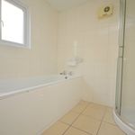 Rent 3 bedroom house in Essex