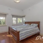 Rent 4 bedroom house in Balwyn North