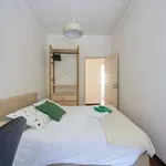 Rent a room in lisbon