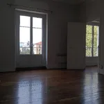 Rent 2 bedroom apartment of 35 m² in GRENOBLE