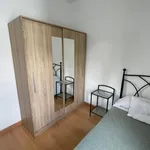 Alquilo 3 dormitorio apartamento de 80 m² en  Sevilla