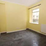 Rent 3 bedroom flat in Wales