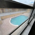 Rent 3 bedroom apartment of 2454 m² in Pembroke Pines