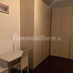 Affitto 1 camera appartamento di 90 m² in Piacenza