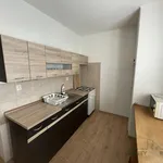 Pronajměte si 1 ložnic/e byt o rozloze 34 m² v Havířov