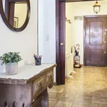 Rent a room of 180 m² in alcala_de_henares