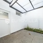 Rent 2 bedroom apartment of 82 m² in Zagreb