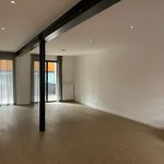 Huur 2 slaapkamer appartement van 95 m² in Wyck