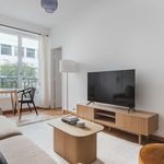 Appartement de 710 m² avec 1 chambre(s) en location à Paris