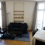 Appartement de 54 m² avec 2 chambre(s) en location à Paris