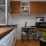 Rent a room of 90 m² in valencia