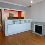 Rent 2 bedroom apartment of 72 m² in  Chambéry 