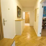 Pronajměte si 1 ložnic/e byt o rozloze 62 m² v Prague