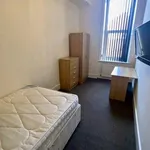 Rent 3 bedroom flat in North East England