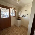 Rent 3 bedroom house in Roxby Downs