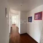 Rent 5 bedroom apartment of 130 m² in Milano