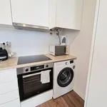 Rent 1 bedroom apartment of 80 m² in Lisbon