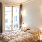 Rent 7 bedroom apartment of 105 m² in Paris