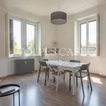 Rent 1 bedroom apartment of 75 m² in milano