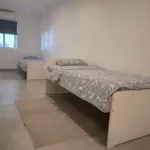 Rent a room in lisbon