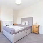 Rent 2 bedroom house in South East England