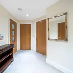 Flat to rent in Maidenhead, Berkshire SL6