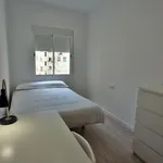 Rent 3 bedroom apartment in Valencia