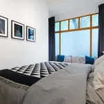 Rent 2 bedroom apartment of 69 m² in Berlin