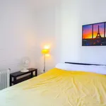 Rent a room of 100 m² in valencia