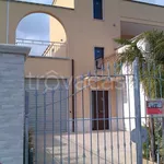 Rent 4 bedroom house of 120 m² in Fasano