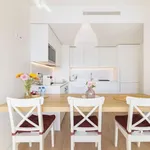 Rent 1 bedroom apartment of 60 m² in lisbon