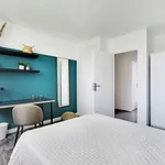 Rent a room in paris