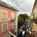 Affitto 1 camera appartamento di 45 m² in Naples