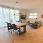 Huur 4 slaapkamer appartement van 105 m² in Oude Dorp