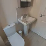 Rent 4 bedroom apartment in West Midlands