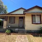 Rent 1 bedroom apartment in Parkes