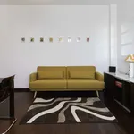 Rent 1 bedroom apartment of 65 m² in milan