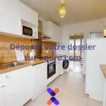 Rent 3 bedroom apartment of 8 m² in Pierre-Bénite