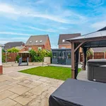 Rent 6 bedroom house in West Midlands