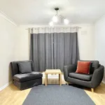 Rent 5 bedroom flat of 92 m² in London