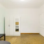 Rent a room of 140 m² in madrid