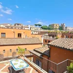 Rent 4 bedroom house of 150 m² in Rome