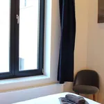 Rent 1 bedroom apartment of 60 m² in brussels