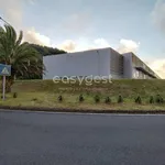 Rent 1 bedroom apartment of 370 m² in São Miguel