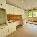 Rent 3 bedroom apartment of 61 m² in ArlesT